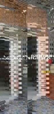 NHÀ P ĐÔNG HOÀ, TP DĨ AN CHỈ HƠN 3TỶ XÍU! DT lớn 108m2 ( nhà cấp 4 sạc