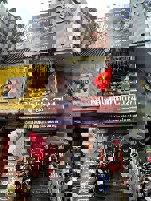 Mặt Tiền Nguyễn Tri Phương HOT HOT