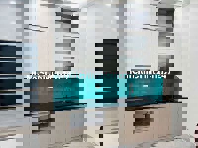 BÁN NHÀ LƯƠNG THẾ VINH NGUYỄN TRÃI - NHIỀU TIỆN ÍCH, 40 M2, NHỈNH 5 TỶ