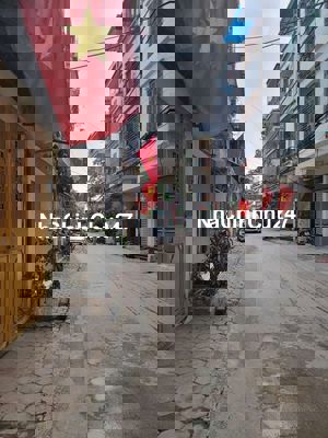 BÁN nhà mỗ lao, 5 tầng, 2 mặt ô tô tránh, giá cực tốt