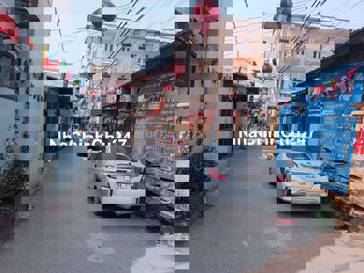 Nhà 5 tầng,xây mới, nội thất cơ bản,ngõ rộng 2m