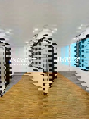 BÁN NHÀ MỚI ĐẸP 44M² 5 TẦNG THANG MÁY 7.4 TỶ