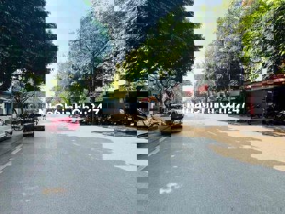 Chính chủ bán 40m2 đất mặt phố Phạm Khắc Quảng, Giang Biên, Long Biên.