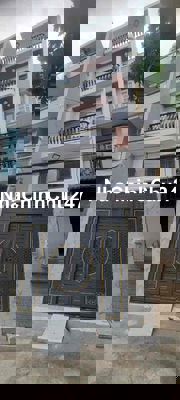 Chính chủ cần bán nhà hẻm xe hơi vào thoải mái có thể làm văn phòng