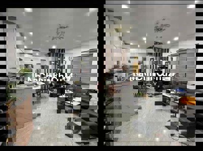 NHÀ ĐẸP, LÔ GÓC 3 THOÁNG - NGÕ THÔNG - GẦN PHỐ, HÀO NAM 42M2, 5T, MT5M