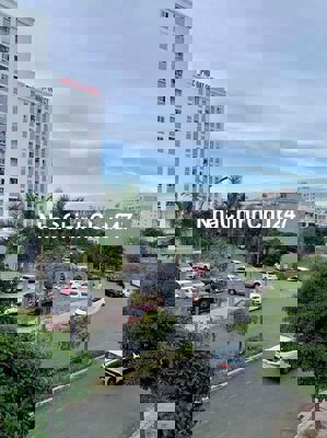 Tôi chính chủ kh đủ vốn xây nhà cần bán gấp trục d1 sát lô góc