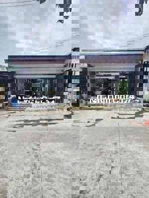 Giảm giá từ 5,9tỷ xuống còn 5tỷ 490tr chốt bớt lộc may mắn..  Bán đất