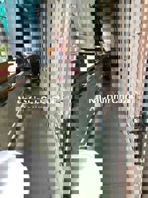 Chung cư căn góc sổ hồng riêng lâu dài.DT 68m2 có 2 pn