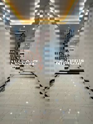 4.2 tỷ nhà 41m ngay chợ Cộng Hòa Hữu hòa Thanh Trì Cầu Tó chủ cần bán