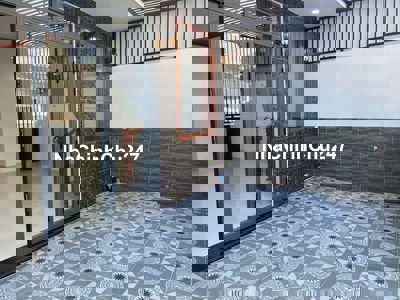 CHÍNH CHỦ BÁN CĂN NHÀ MỚI XÂY ĐƯỜNG ÔTÔ ĐỐI DIỆN DỐC ĐẠI HỌC NHA TRANG