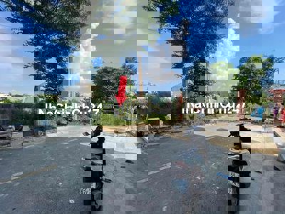 Bán đất chính chủ sổ hồng riêng_ 2 tỷ6/62m2.Đường 8m