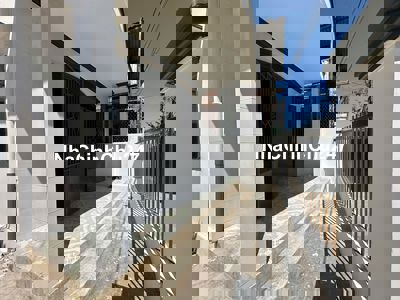 BÁN NHÀ THỔ CƯ PHƯỜNG KINH DINH , 108M2 HƯỚNG ĐÔNG NAM GIÁ 888TR