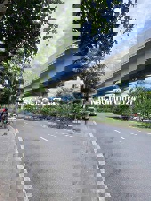 💥Chính Chủ - Bán Nhà Mặt Phố Hoàng Cầu - KINH DOANH - VIEW HỒ 💥