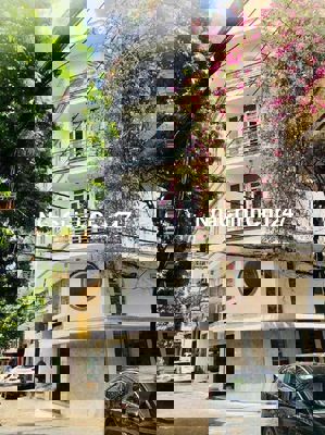 Nhà Biệt thự lô góc đường Cầu Diễn