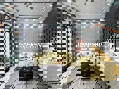 Bán nhà Hoà Xuân hướng Đông nam Vip mới 100%