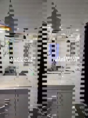 Cho NVVP mướn nguyên căn cc 02 PN 01 wc đang trống L9 cửa sổ hướng ĐN