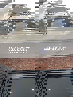 Tôi bán căn nhà mới 30m 5 tầng chính chủ