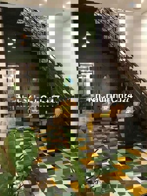 BÁN NHÀ MẶT TIỀN 2 TẦNG FULL NỘI THẤT