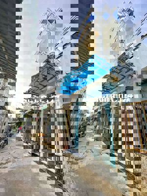 Bán Nhà Lầu Mới Hẻm Giáp Khu Cán Bộ Đại học Cần Thơ