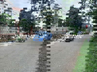 Chủ đất cần bán gấp lô đất 116m2 full Đất ở. Mặt Đường apphan