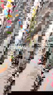 Mỹ Đình - Gần Phố - Dòng Tiền - Nở Hậu - Chỉ 9.3 tỷ