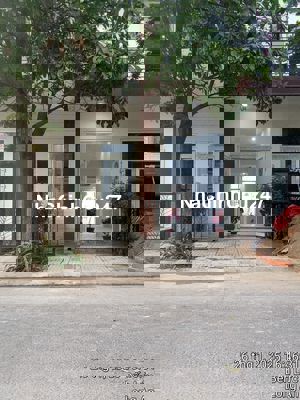 NHÀ PHỐ TRẦN ANH REVERSIDE TT BẾN LỨC H BẾN LỨC LONG AN