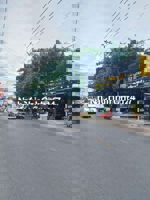 Nhà đẹp,hẻm xe hơi, 20m ra mt Hà Huy Giáp