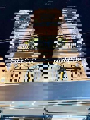 Chính Chủ bán nhà Đường Hoa Cau P7 Phú Nhuận Giá 4tỷ590/40m2(4x10m)