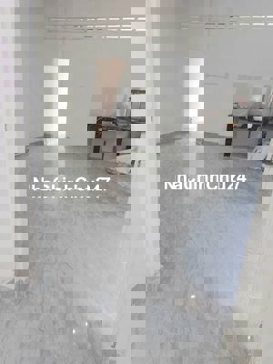 chủ kẹt tiền cần bán nhà ngay trung tâm q12