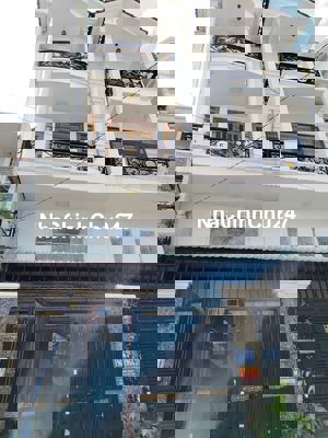 Nhà mặt tiền hẻm thông 6m , 4lầu tuyệt đẹp