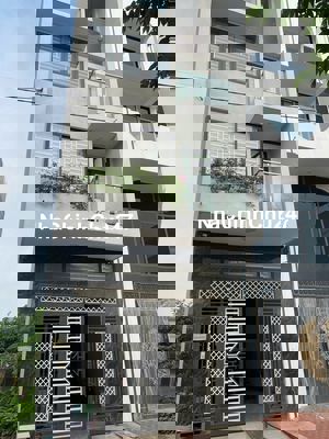 chính chủ cần bán căn liền kề