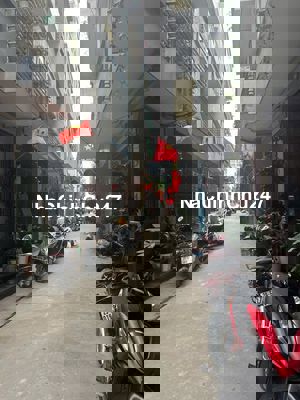 Chính chủ bán nhà liền kề bộ quốc phòng