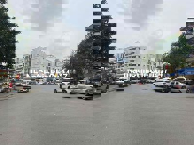 B.Á.N N.H.À LÔ GÓC - PHỐ LÊ QUANG ĐẠO- NAM TỪ LIÊM - 200M RA MẶT ĐƯỜNG