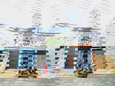 Chính chủ bán Nhà SHR Đúc 1 lầu 3PN. Mặt tiền nhánh Đường TCH 13