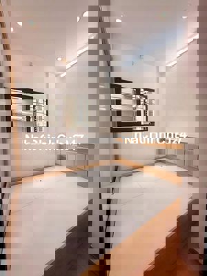 CC THẤP TẦNG - NHỈNH 2 TỶ - 2 NGỦ - NHÀ ĐẸP Ở NGAY