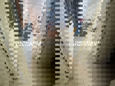 Cc Nàng Hương 3 ngủ 102 tại 583 Nguyễn Trãi. Ko tiếp môi giới