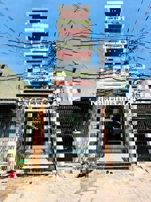 Nhà phố 5 Tầng, Đường 6m. Trường Chinh. Quận 12.