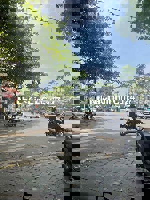 CÔNG VIÊN THACH BÀN LONG BIÊN ĐẤT ÔTÔ VÀO SỔ ĐỎ CHÍNH CHỦ 65m2  bán