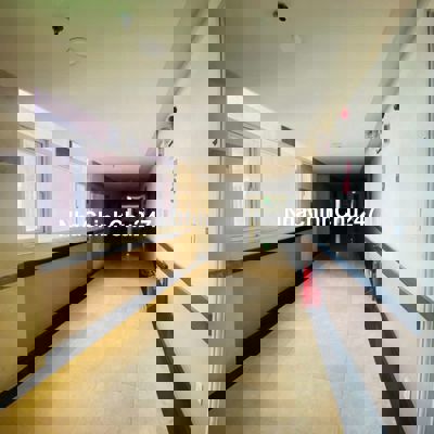 Chung cư Hoàng Kim Thế Gia bán căn 120m2, 4 phòng giá 3.3 tỉ đã có sổ