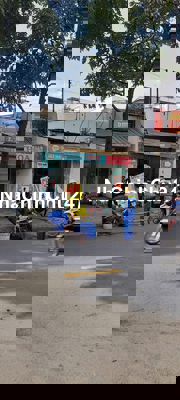 Chính chủ bán nhà mặt tiền đường Thạch Lam, q. Tân Phú, dt 4x19m