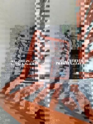 BÁN GẤP NHÀ CẠNH PHỐ XỐM, GẦN ĐH ĐẠI NAM- CAO ĐẲNG KINH TẾ KỸ THUẬT