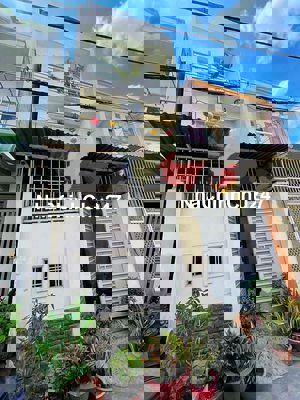 TÂN KỲ TÂN QUÝ - NHÀ CHÍNH CHỦ CẦN BÁN - 60M2 - 3TẦNG - HẺM XE HƠI - C