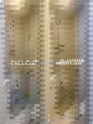 10/5 vào ở căn hộ cc Riva Park 3 ngủ ở Tôn Thất Thuyết quận 4