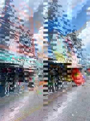 Bán Nhà Mặt Tiền Trường Chinh, Gần Chợ Lạc Quang – 72m2, 3 Lầu, 13 tỷ