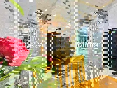 CẦN SANG NHƯỢNG NHÀ ĐƯỜNG SONG HÀNH CHƯỜNG CHINH GIÁ 5,7tỷ  DT 80M