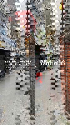 CHÍNH CHỦ BÁN NHÀ 2 TẦNG MẶT TIỀN 11M TRUNG TÂM PHỐ LÒ ĐÚC-ĐỒNG TÂM