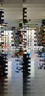 Chính chủ bán căn hộ Bàu Cát 2 thang máy, diện tích 70m2, giá 3 tỷ 3