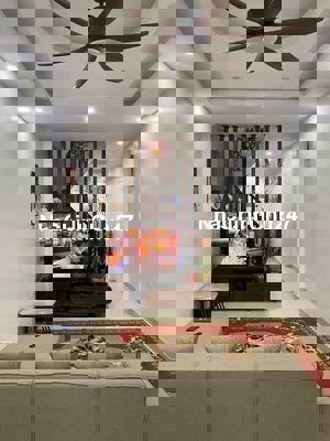 Chính chủ bán nhà mới tự xây.