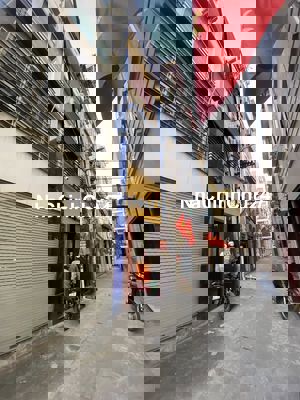 Phân Lô Nguyễn Khang 36M Giá 13 Tỷ.Ô tô tránh, ngõ thông, văn phòng