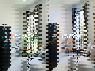 Siêu Phẩm 1 Phòng Ngủ 1 Phòng Khách Bancol Gần Công Trường Dân Chủ